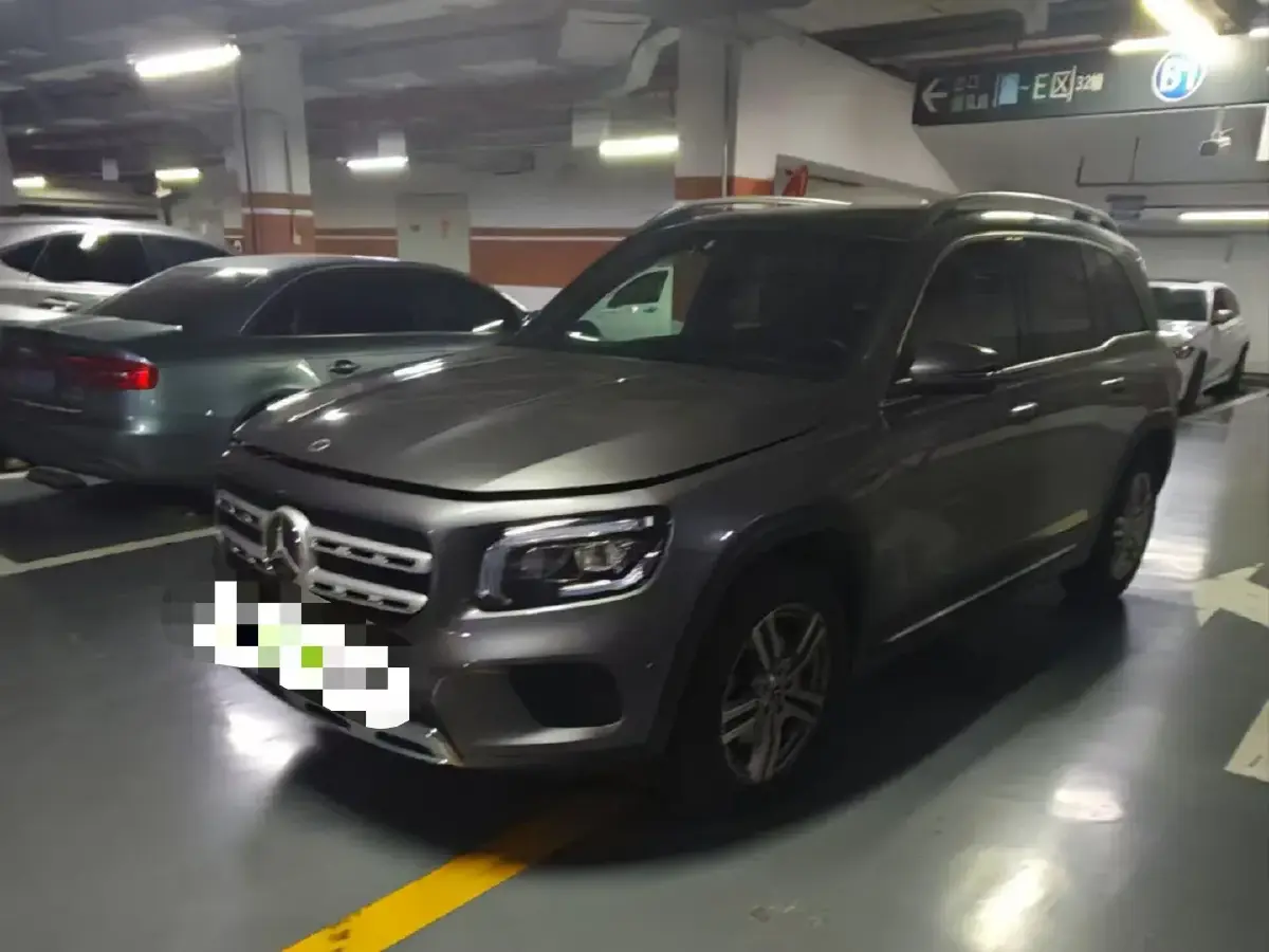 2023 Mercedes-Benz GLB Class 2.0T 190HP L4 8DCT