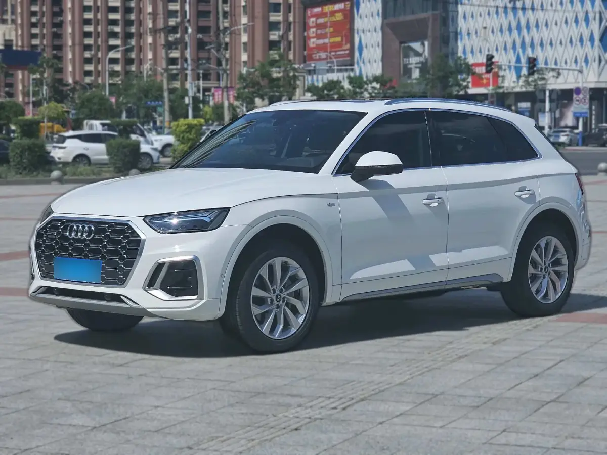 2022 Audi Q5L 2.0T 252HP L4 7DCT