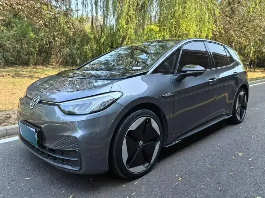 2023 Volkswagen ID.3 BEV 52.8KWH