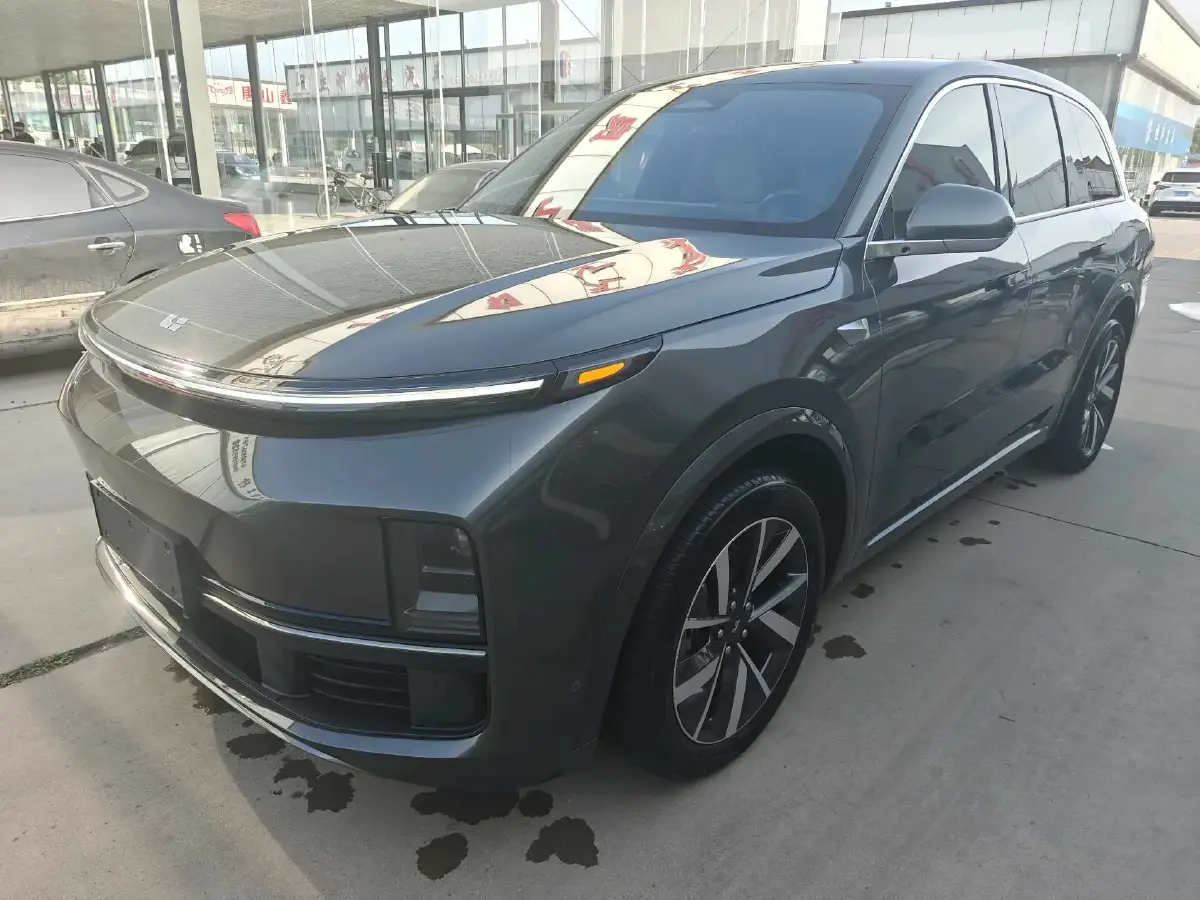 2023 Li L8 Range Extended 154HP REEV 40.9KWH