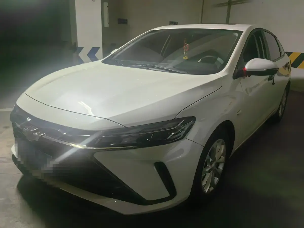 2023 Chevrolet Monza 1.5L 113HP L4 6DCT