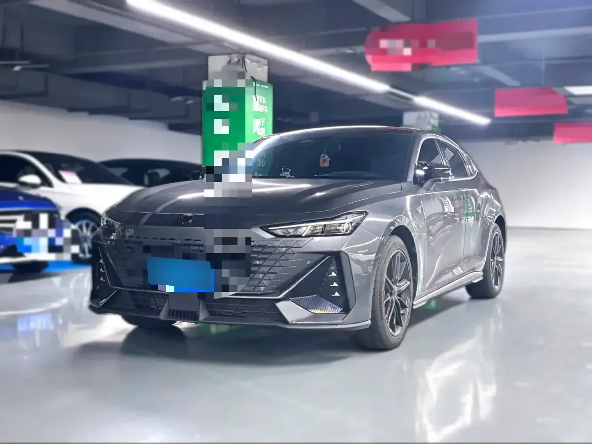 2024 ChangAn UNI-V 1.5T 188HP L4 7DCT