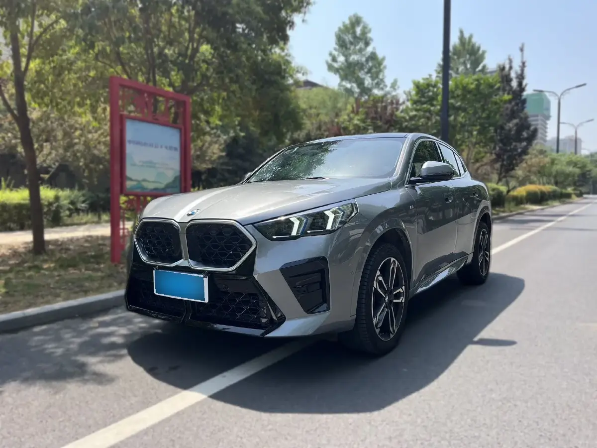 2024 BMW X2 2.0T 204HP L4 7DCT