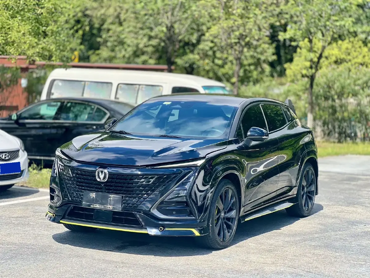 2022 ChangAn UNI-T 1.5T 188HP L4 7DCT