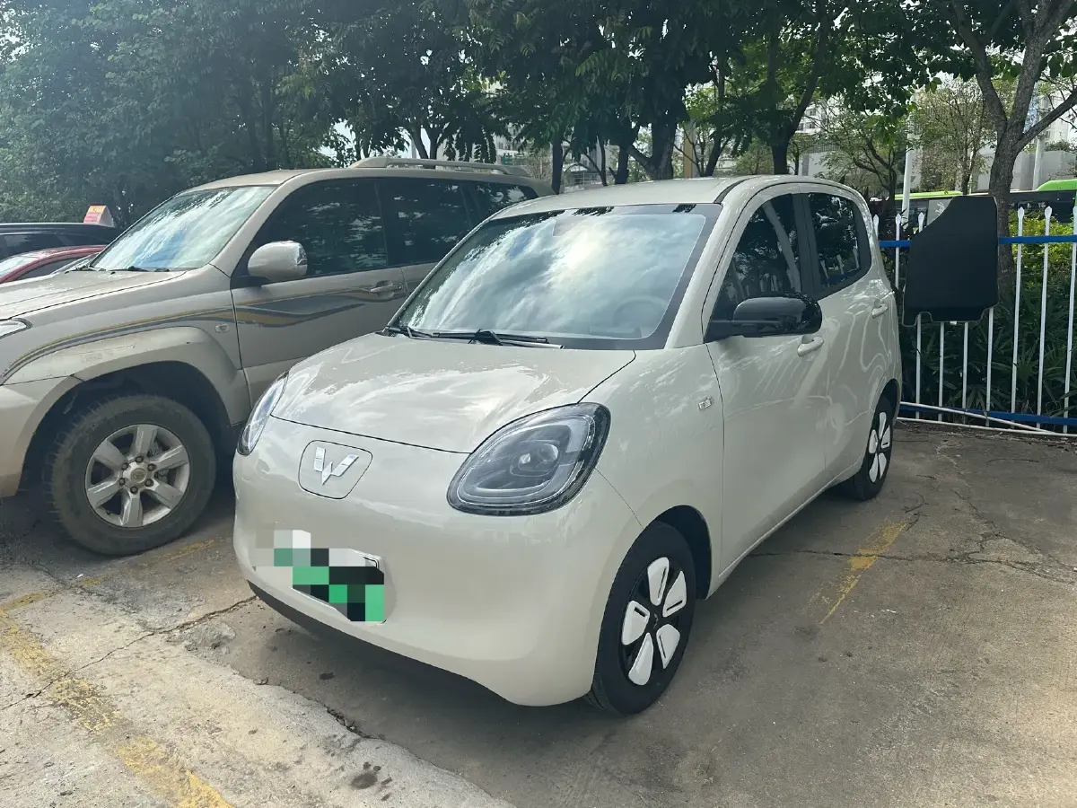 2025 WuLing HongGuang MINI EV BEV 16.2KWH
