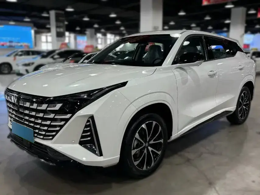 2024 ChangAn UNI-Z 1.5L 98HP L4 E-CVT PHEV 18.4KWH