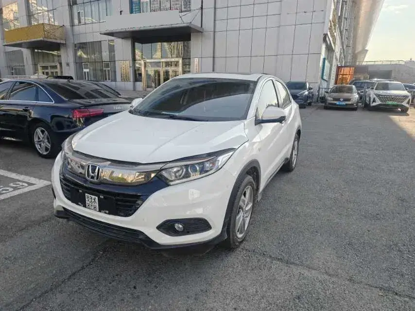 2022 Honda Vezel 1.5L 131HP L4 CVT
