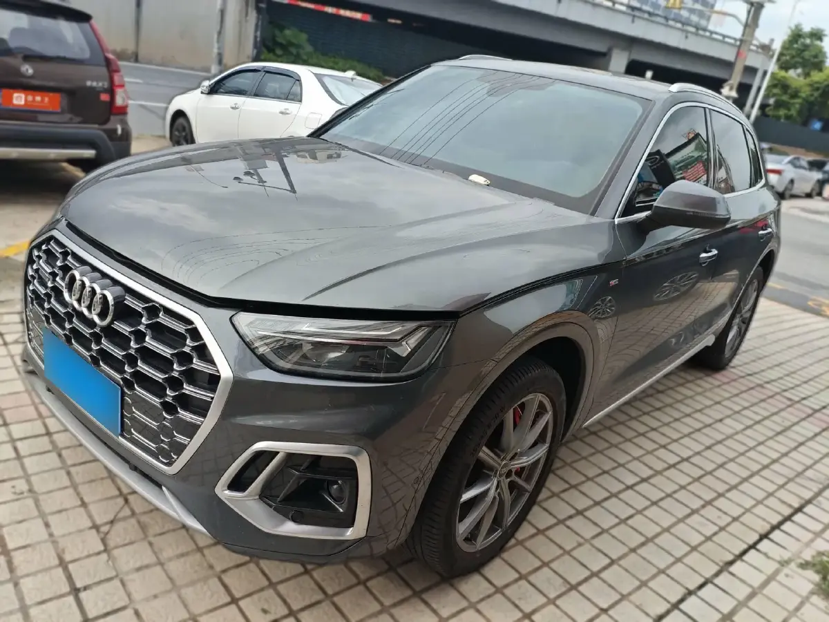 2022 Audi Q5L 2.0T 252HP L4 7DCT