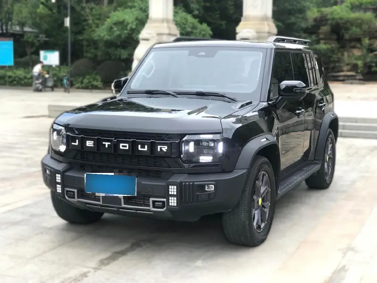 2023 Jetour Traveller 2.0T 254HP L4 7DCT