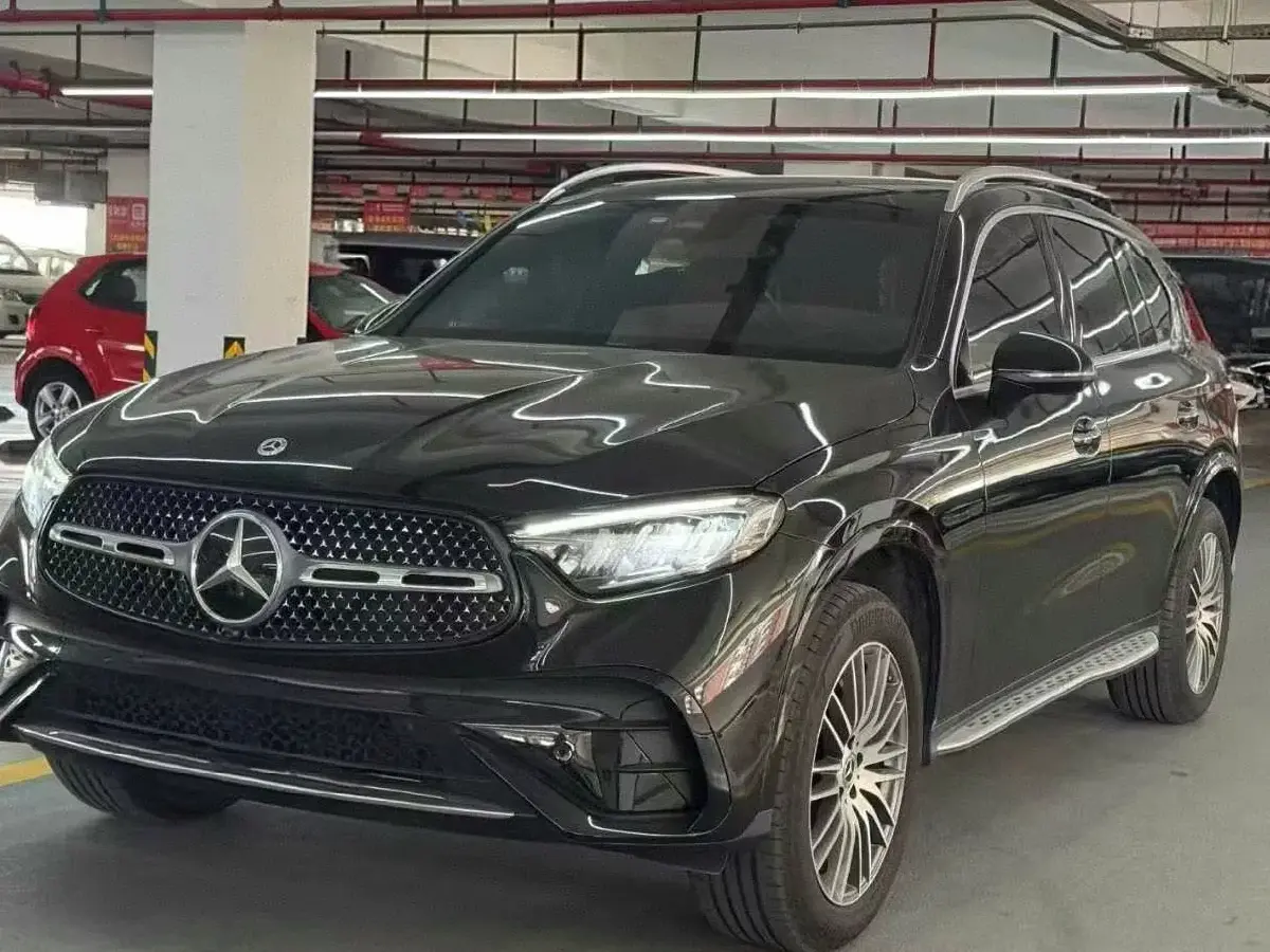 2025 Mercedes-Benz GLC Class 2.0T 258HP L4 9AT