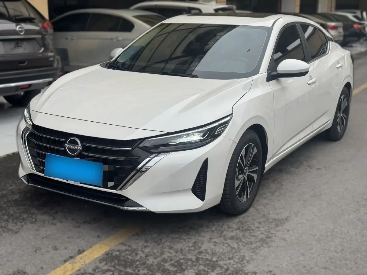 2023 Nissan Sylphy 1.6L 135HP L4 CVT