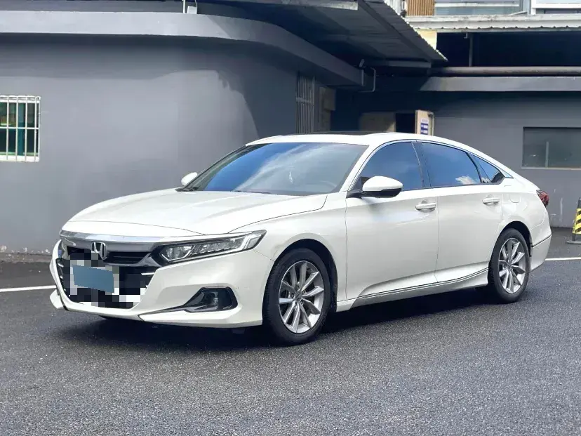 2022 Honda Accord 1.5T 194HP L4 CVT