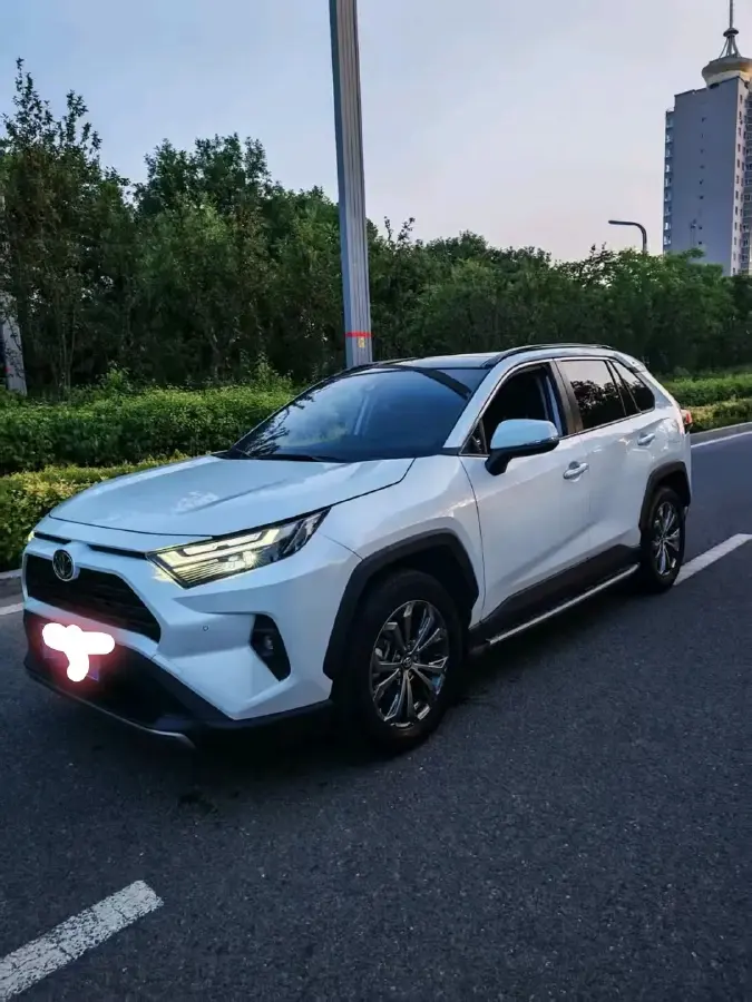 2023 Toyota RAV4 2.0L 171HP L4 CVT