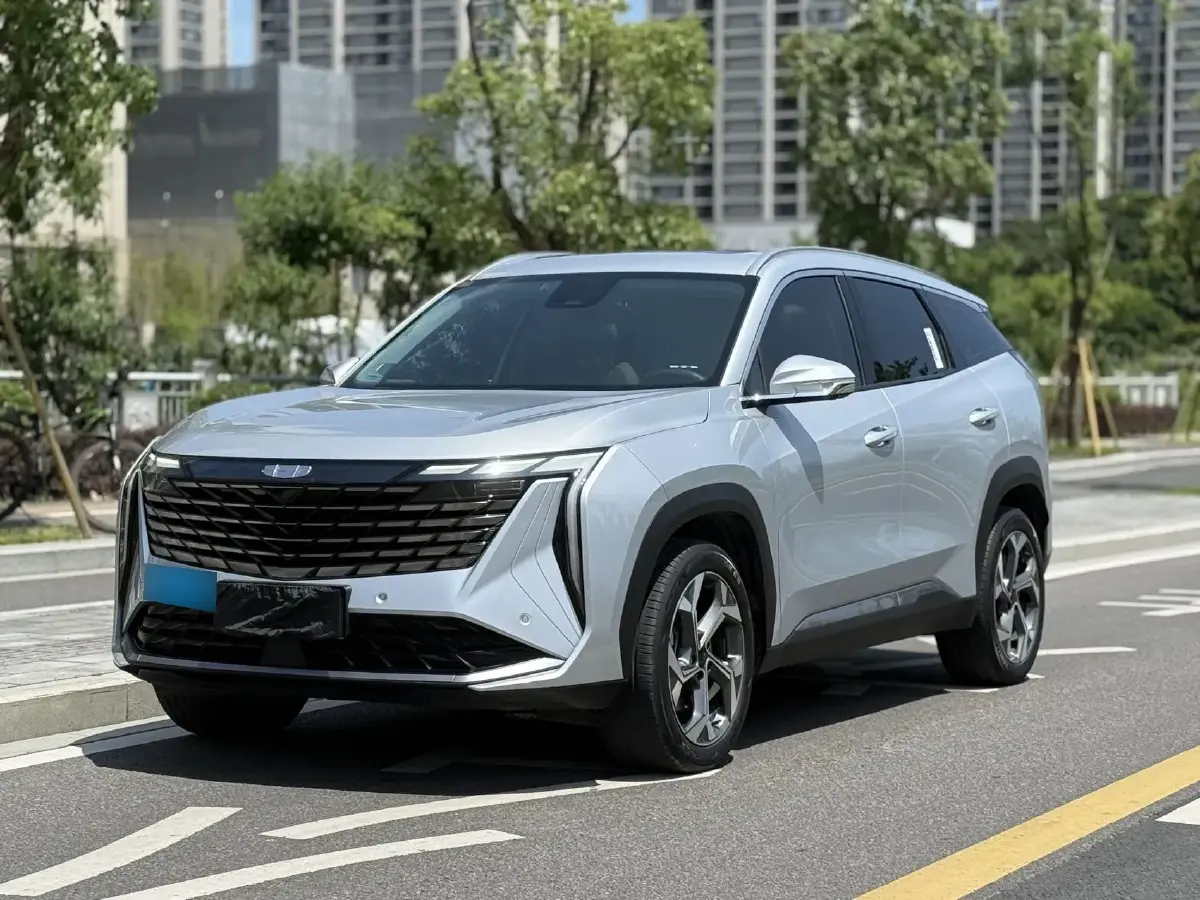 2023 Geely StarRay 1.5T 181HP L4 7DCT