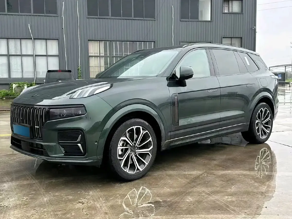 2024 LYNK&CO 09 EM-P 2.0T 254HP L4 3DHT PHEV 40.1KWH