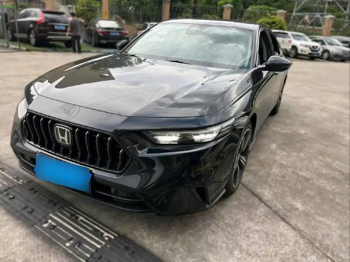 2023 Honda Inspire 1.5T 192HP L4 CVT