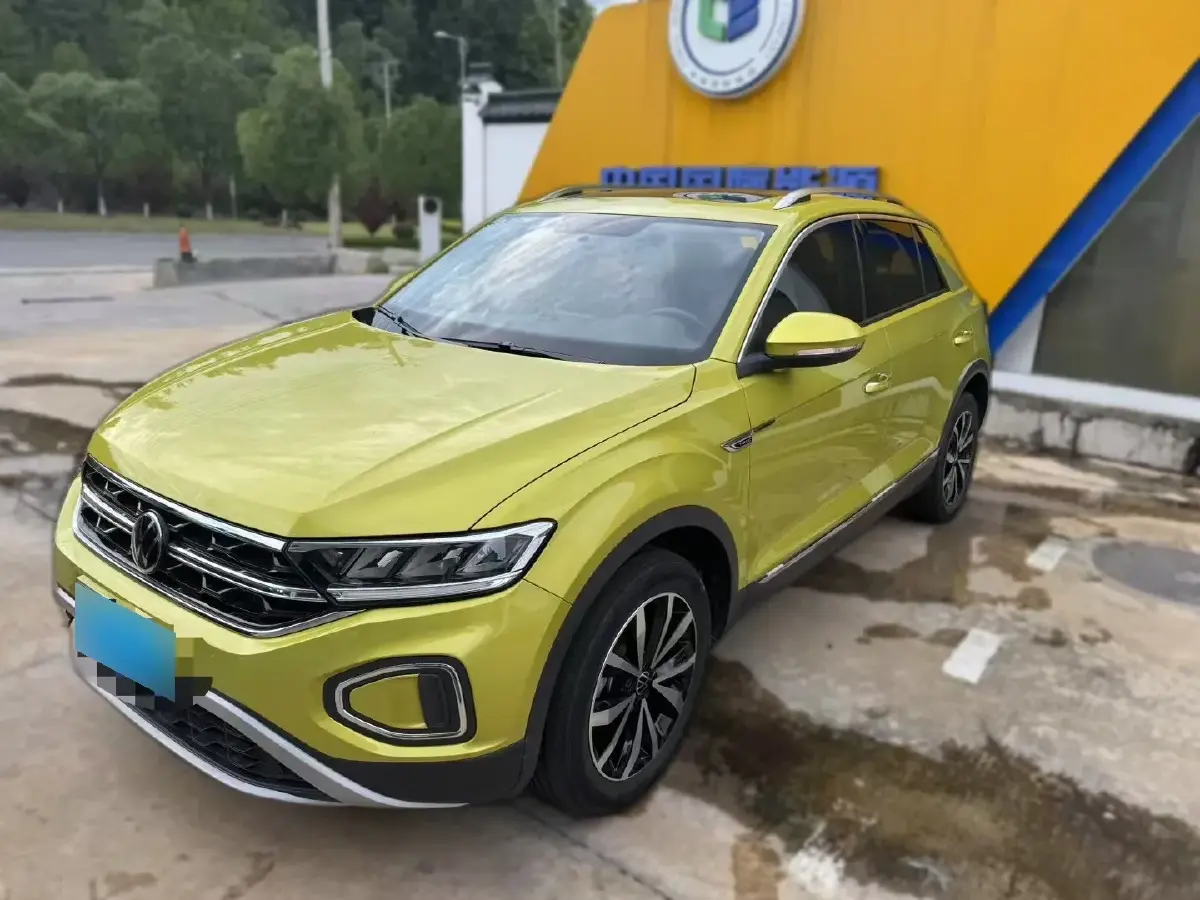 2021 Volkswagen T-Roc 1.4T 150HP L4 7DCT