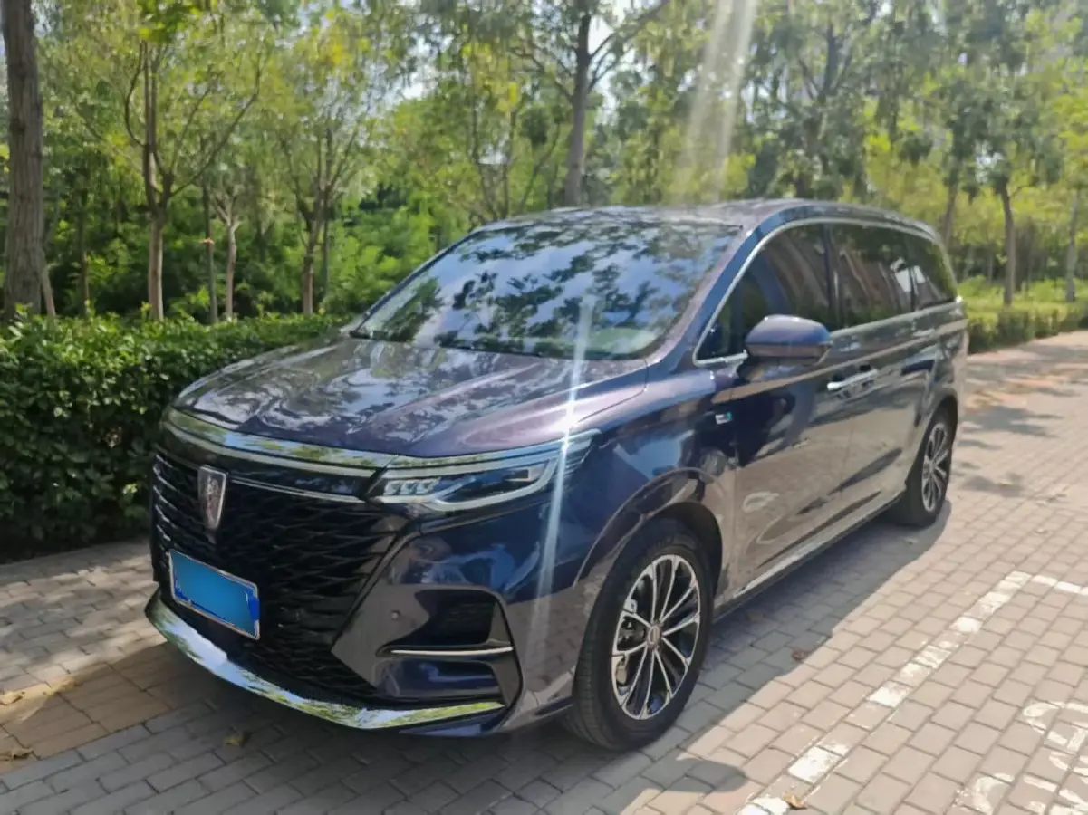 2022 Roewe iMAX8 2.0T 234HP L4 8AT