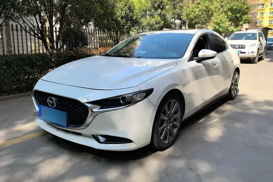 2021 Mazda 3 Axela 2.0L 158HP L4 6AT