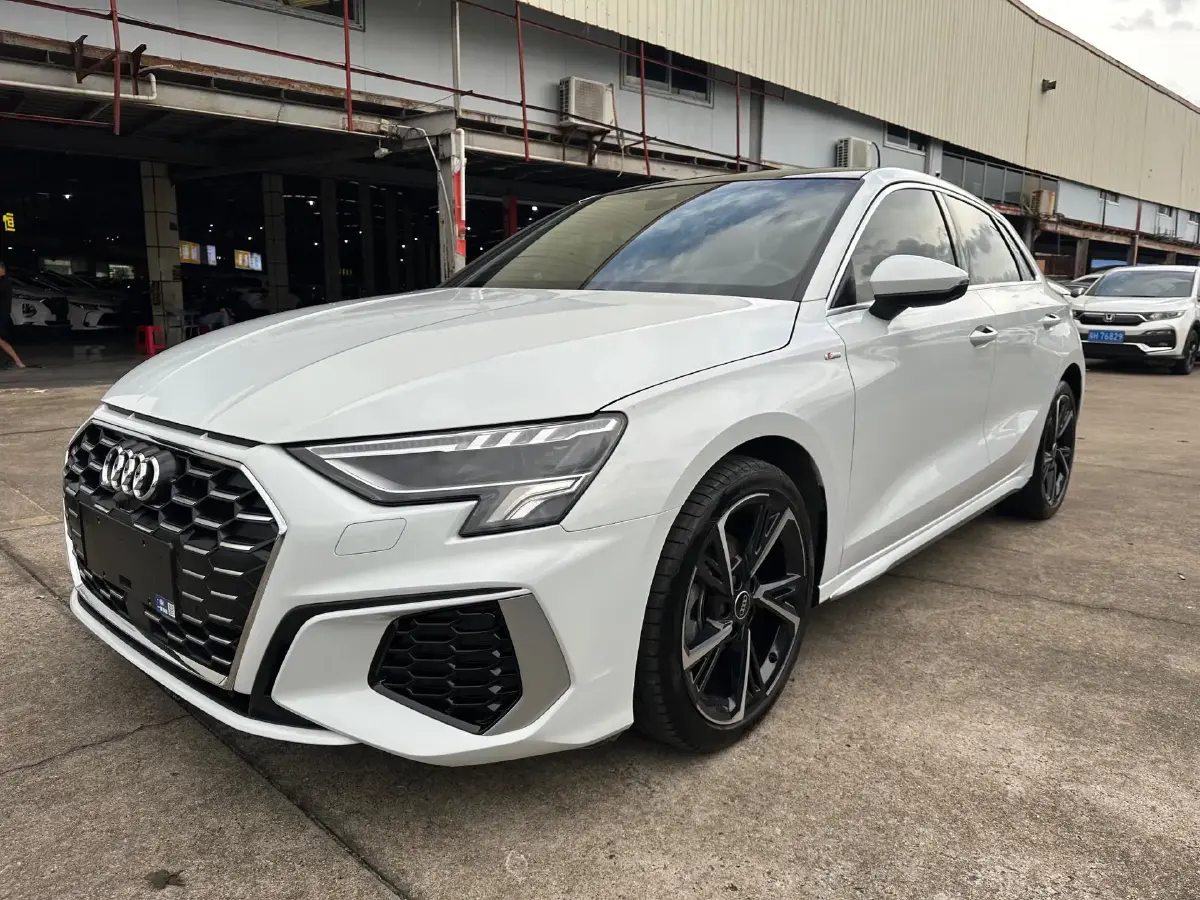 2022 Audi A3 1.4T 150HP L4 7DCT