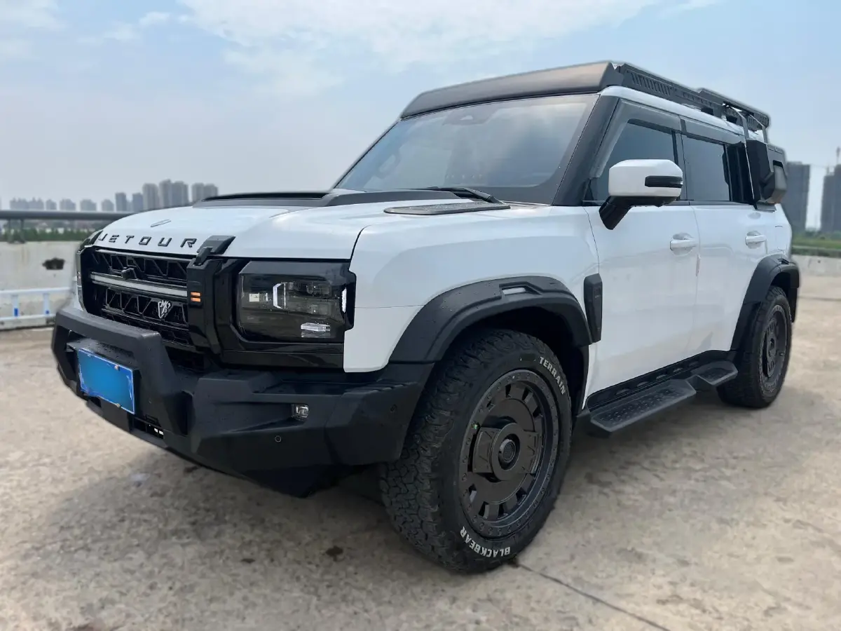 2024 Jetour Traveller 2.0T 254HP L4 7DCT