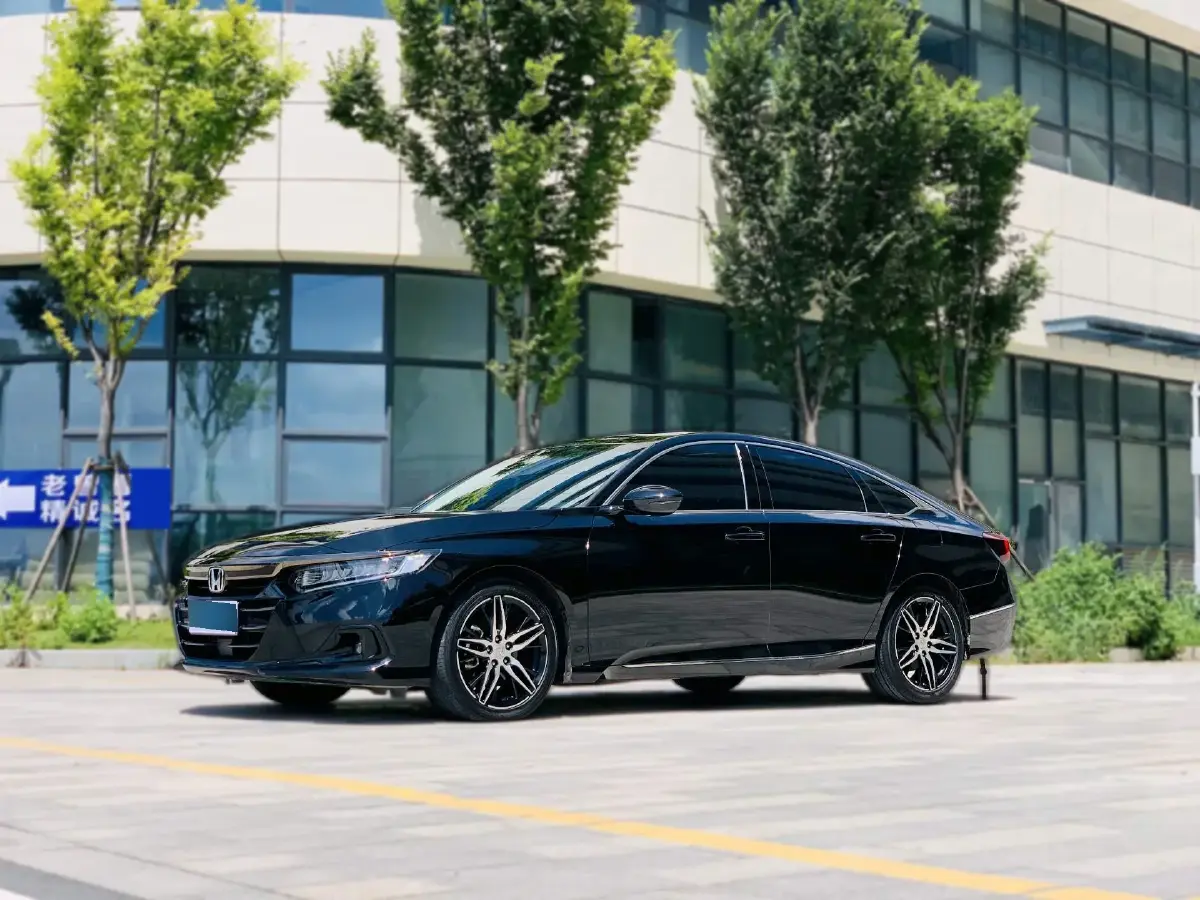 2022 Honda Accord 1.5T 194HP L4 CVT