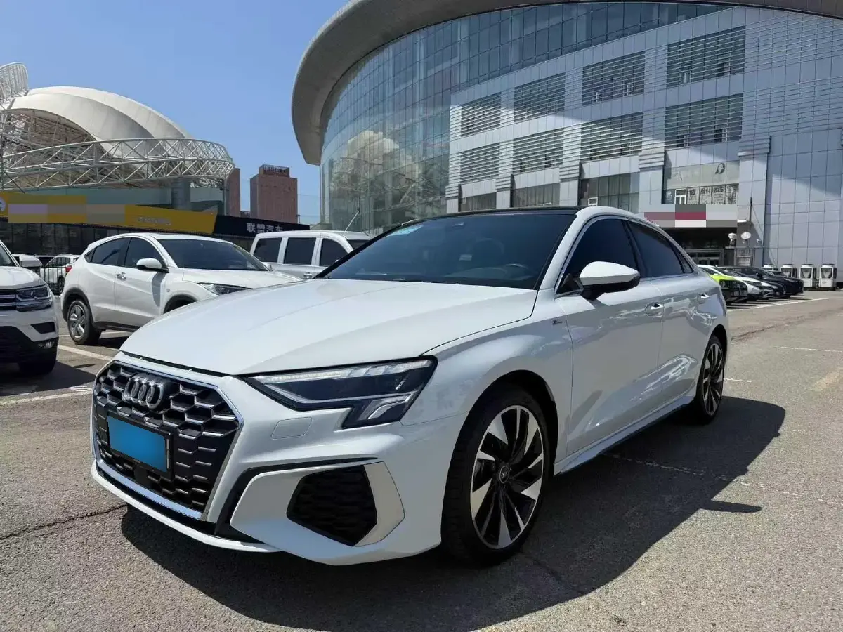 2022 Audi A3 1.4T 150HP L4 7DCT