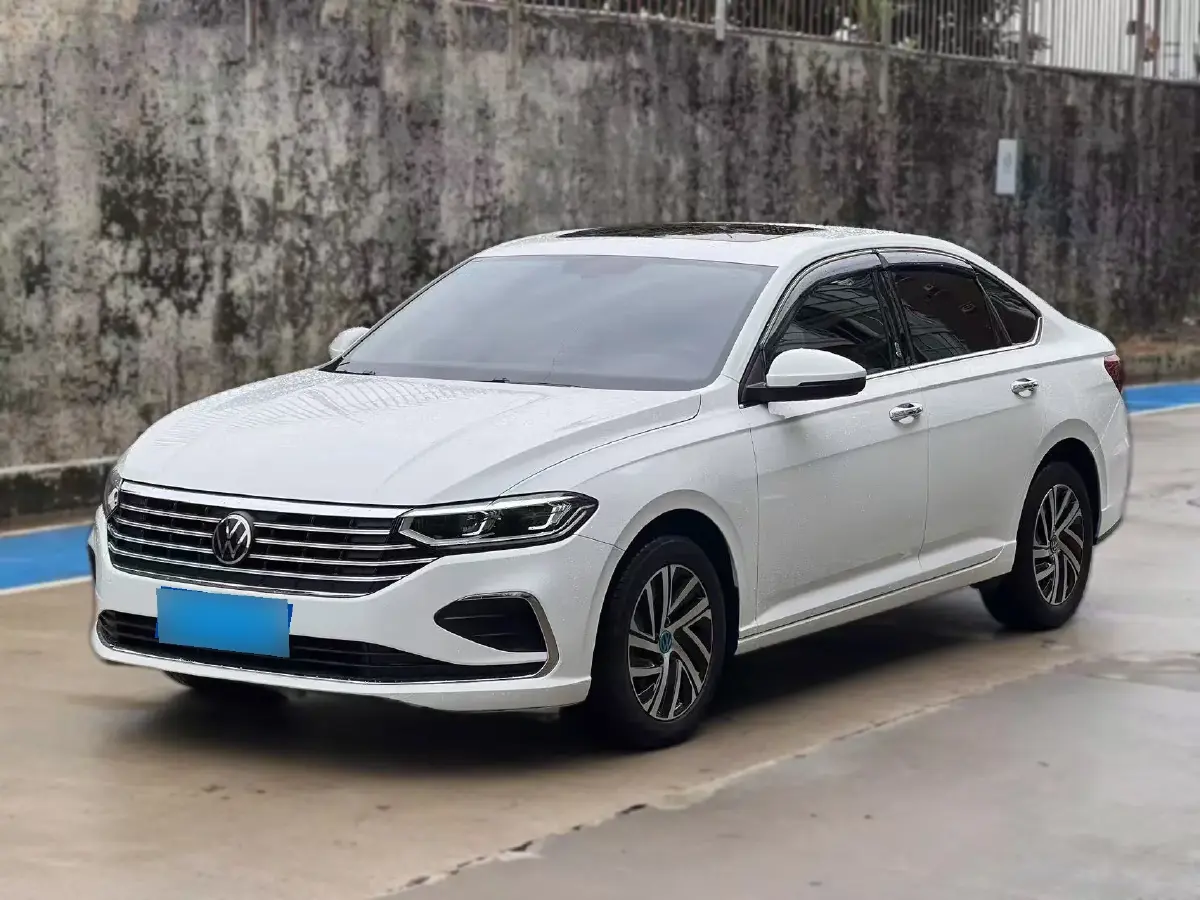 2023 Volkswagen Lavida 1.5L 113HP L4 6AT