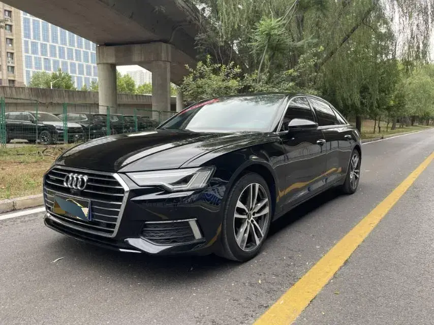 2022 Audi A6L 2.0T 224HP L4 7DCT