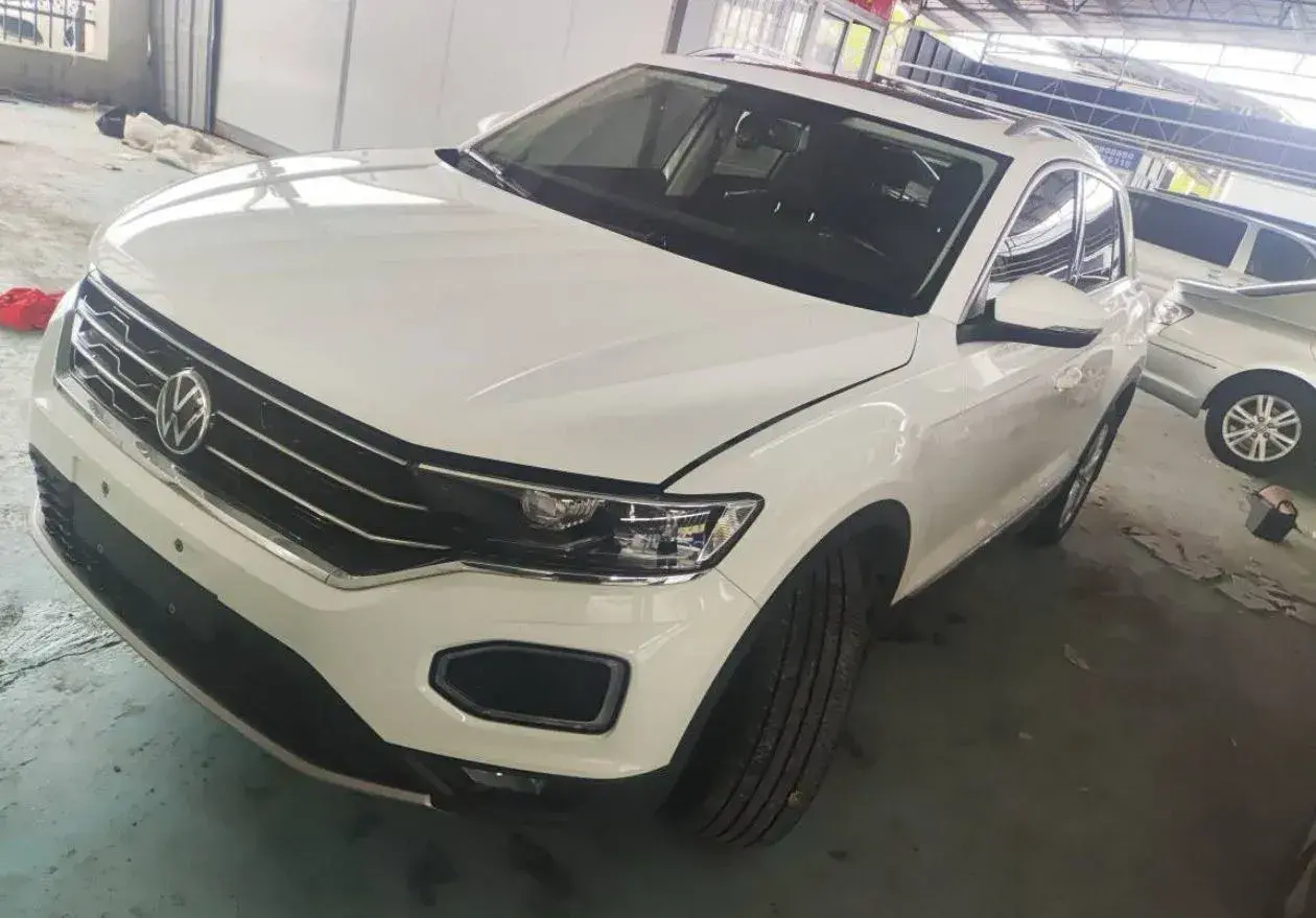 2021 Volkswagen T-Roc 1.4T 150HP L4 7DCT