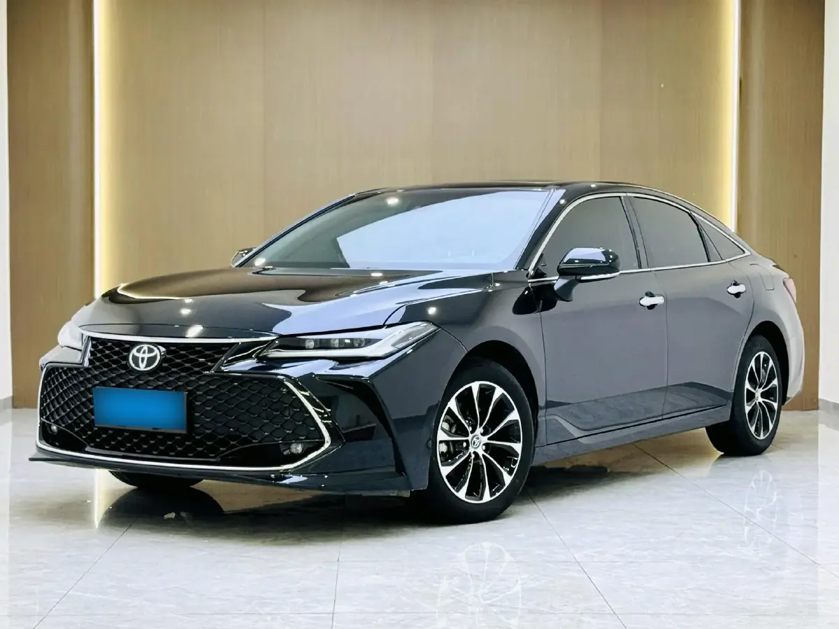 2023 Toyota Avalon 2.0L 177HP L4 CVT