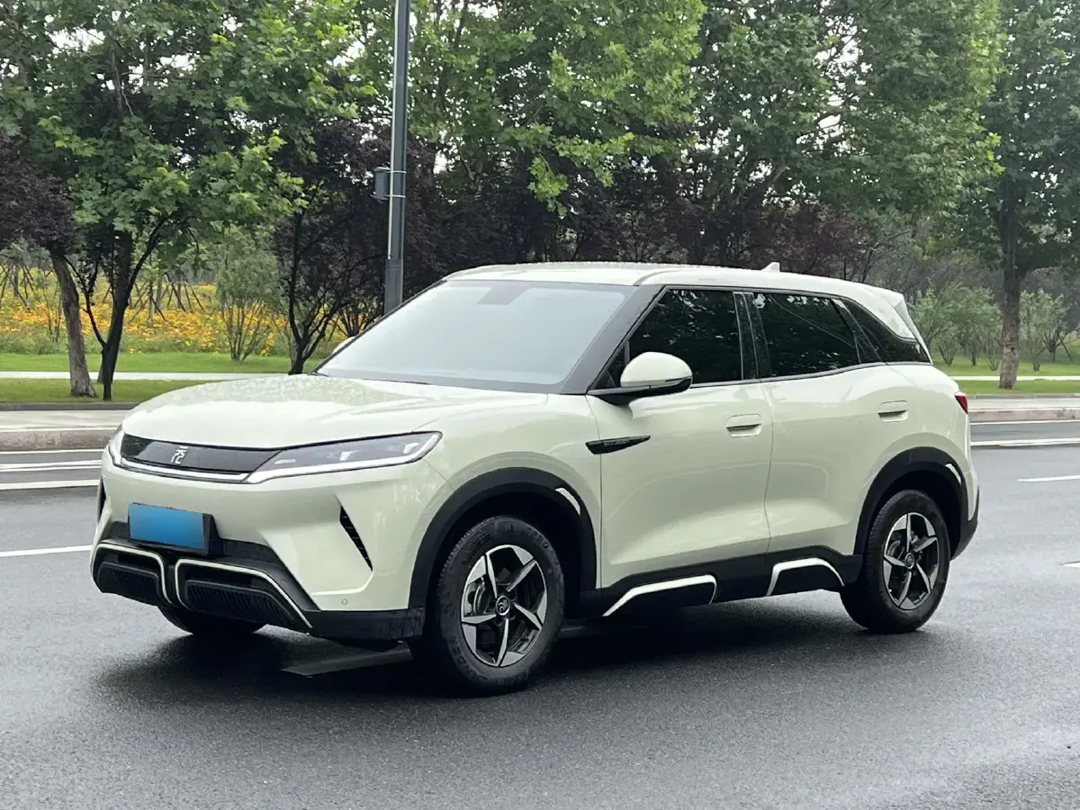 2024 BYD YuanUP BEV 45.12KWH