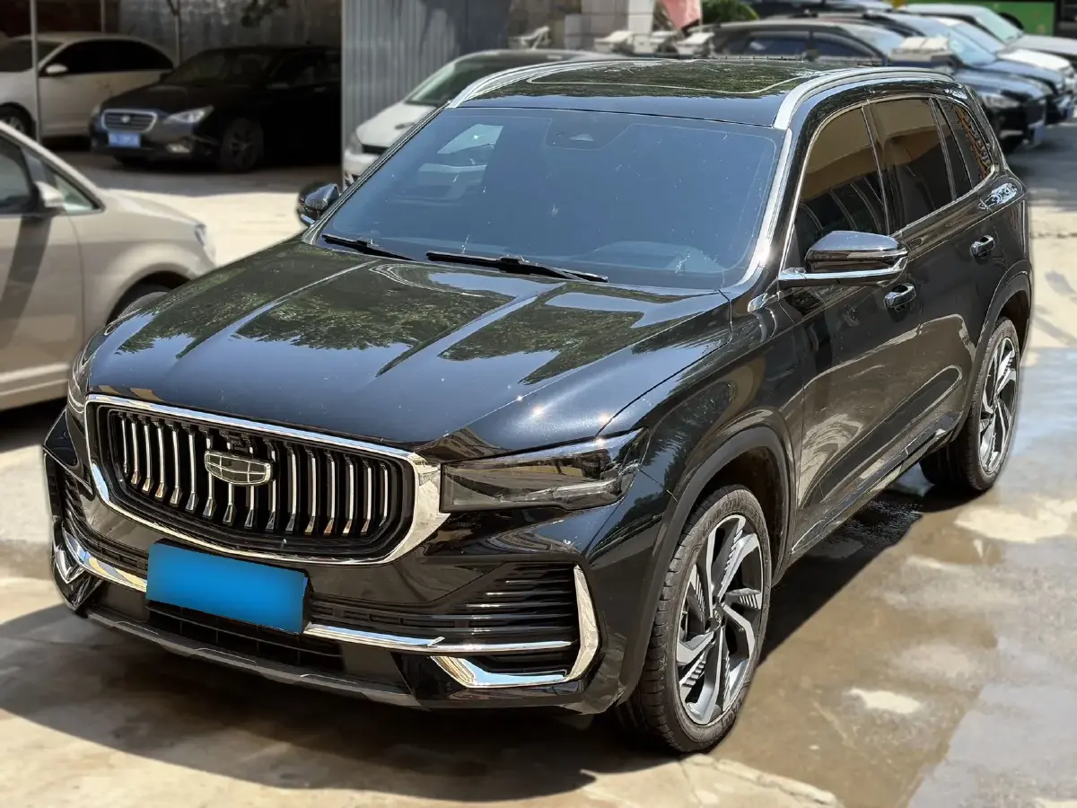 2024 Geely Monjaro 2.0T 238HP L4 8AT