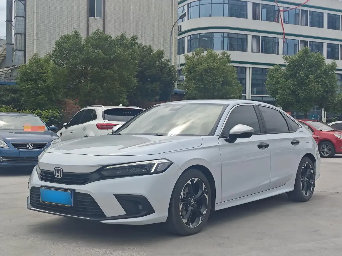 2023 Honda Civic 2.0L 143HP L4 E-CVT Hybrid