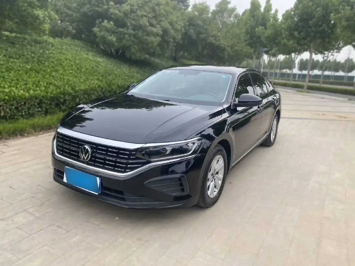 2022 Volkswagen Passat 1.4T 150HP L4 7DCT