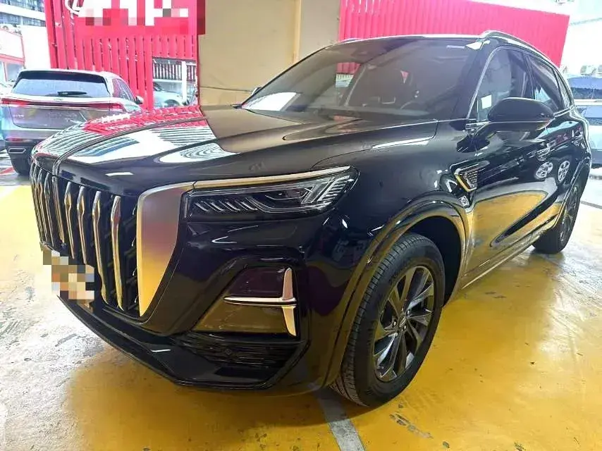 2023 HongQi HS5 2.0T 252HP L4 8AT
