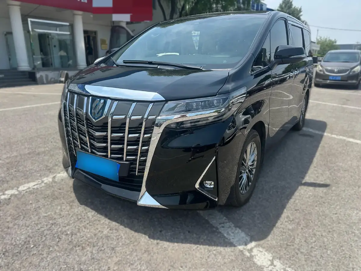 2021 Toyota Alphard 2.5L 117HP L4 E-CVT Hybrid