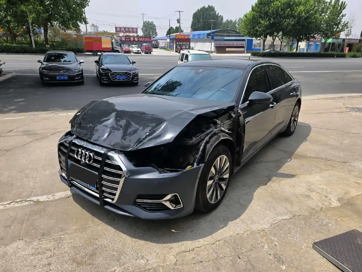 2023 Audi A6L 2.0T 245HP L4 7DCT