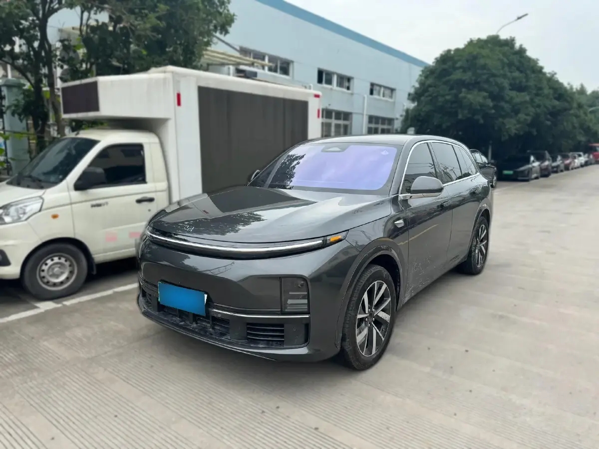 2023 Li L7 Range Extended 154HP REEV 40.9KWH