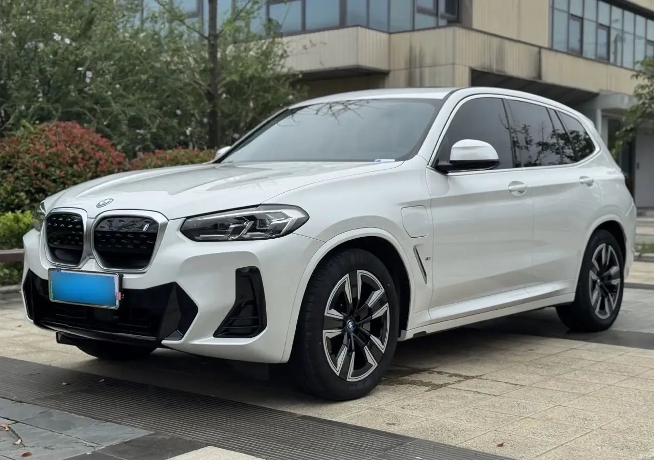 2022 BMW iX3 BEV 80KWH