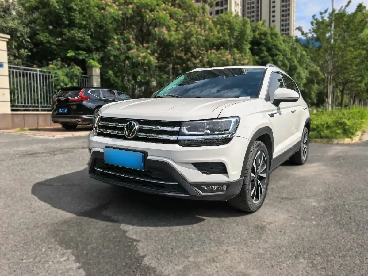 2021 Volkswagen Tharu 1.4T 150HP L4 7DCT