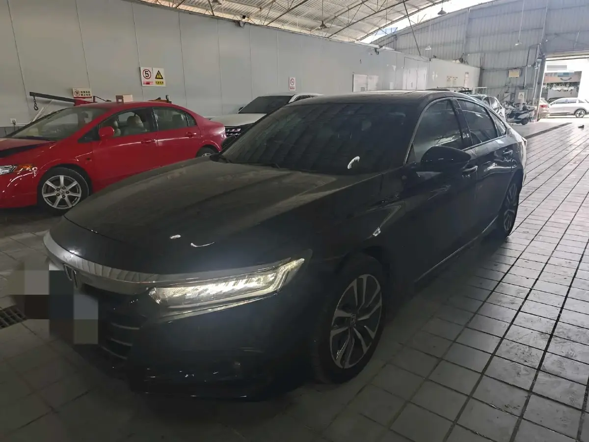 2022 Honda Accord 2.0L 146HP L4 E-CVT Hybrid