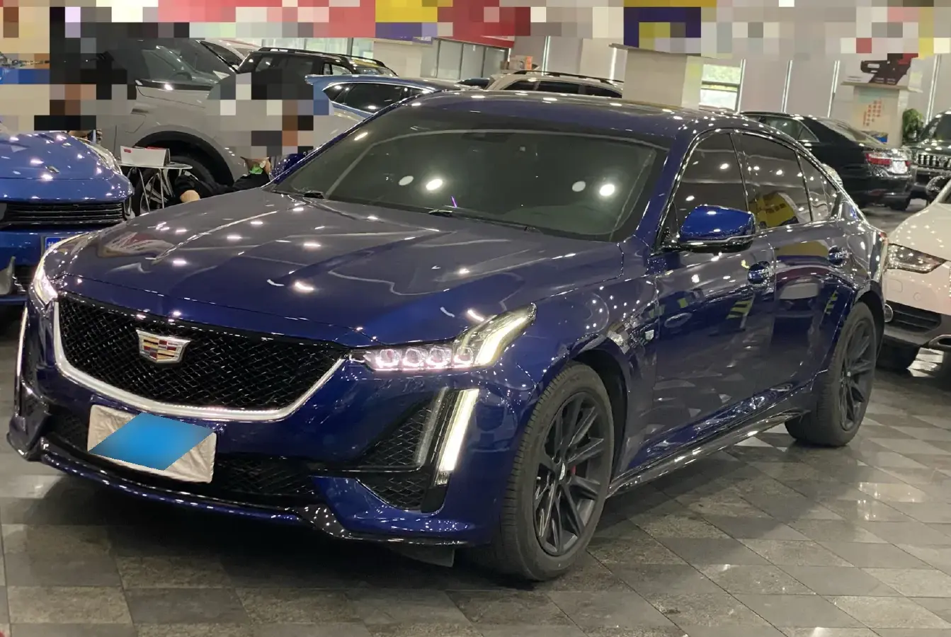 2023 Cadillac CT5 2.0T 237HP L4 10AT