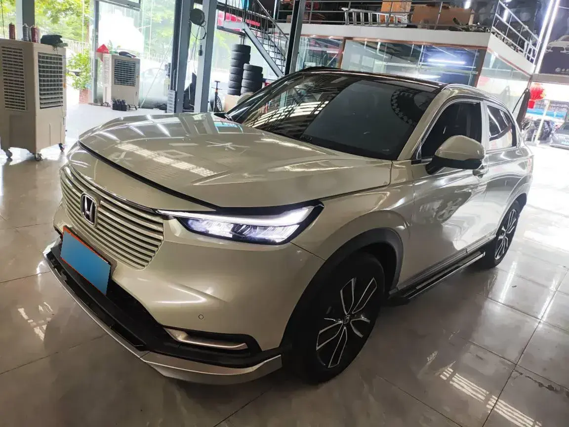 2023 Honda Vezel 1.5L 124HP L4 CVT