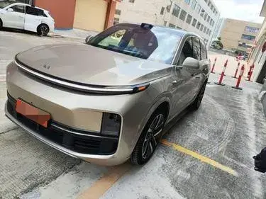 2024 Li L8 Range Extended 154HP REEV 52.3KWH