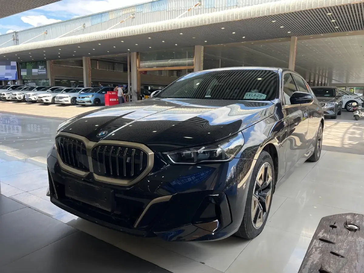 2024 BMW i5 BEV 79.05KWH