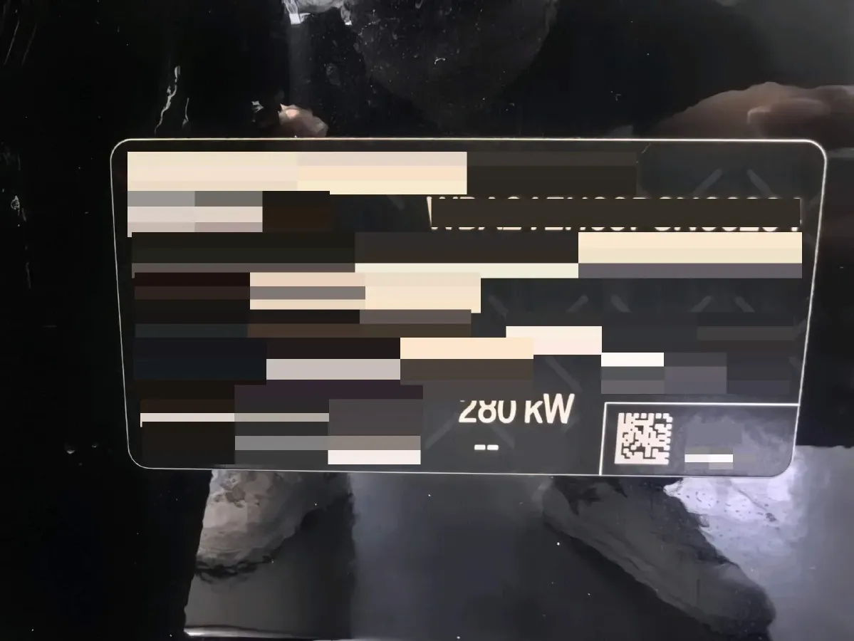 2023 BMW 3.0T 333HP L6 8AT,autocango,china used car exporter,china ev exporter,chinese used car exporter,chinese used ev exporter