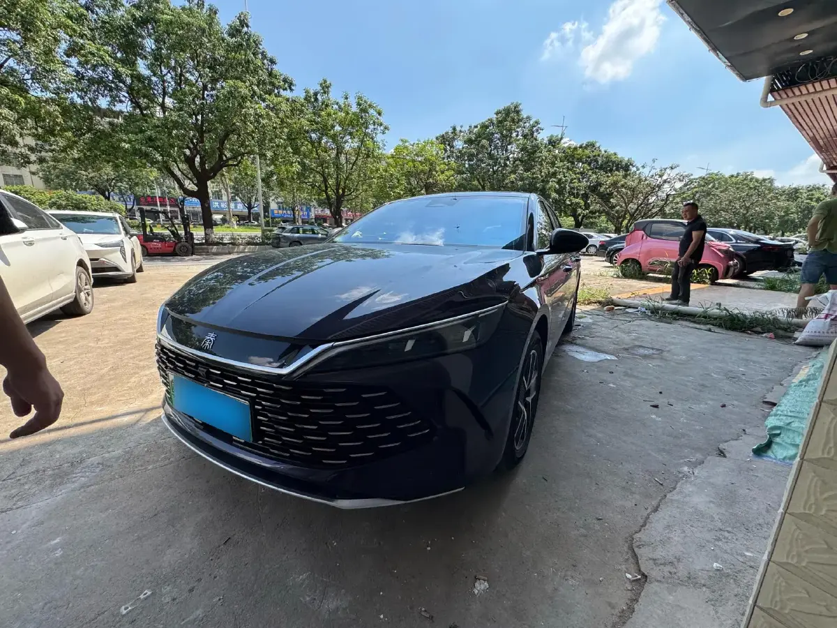 2024 BYD QinL 1.5L 101HP L4 E-CVT PHEV 15.87KWH