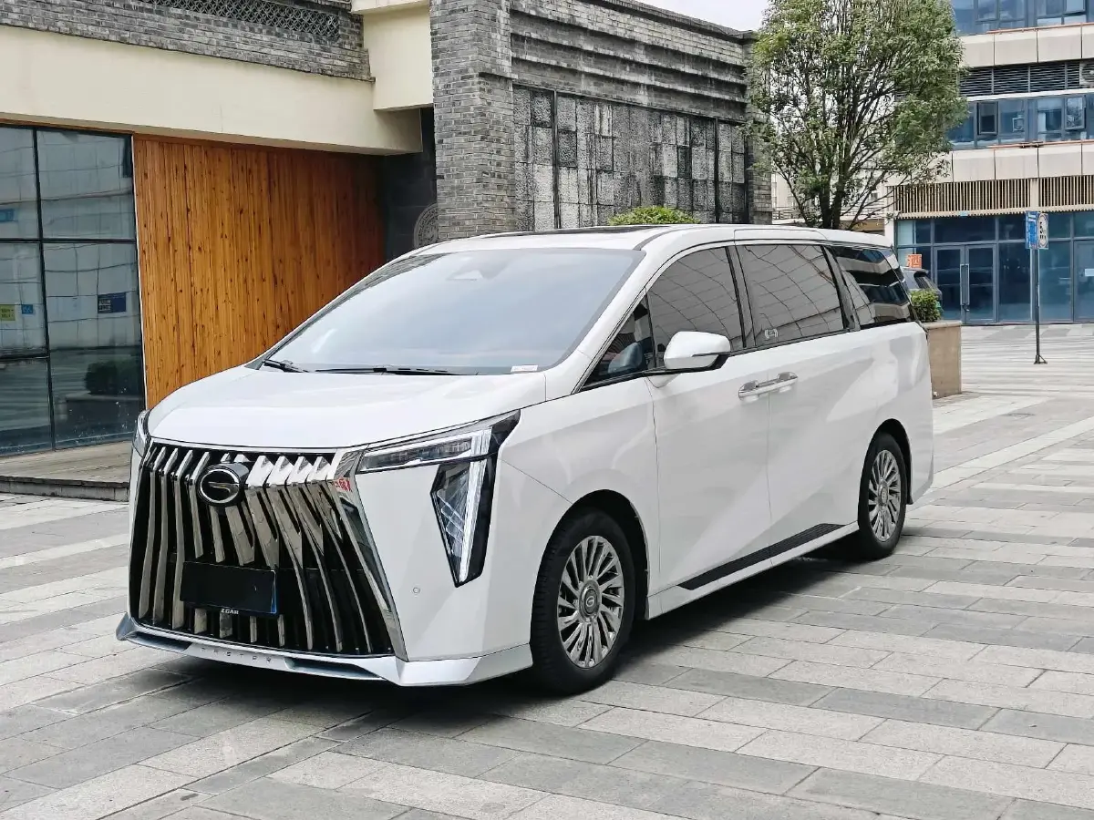 2024 GAC Trumpchi M8 2.0T 252HP L4 8AT