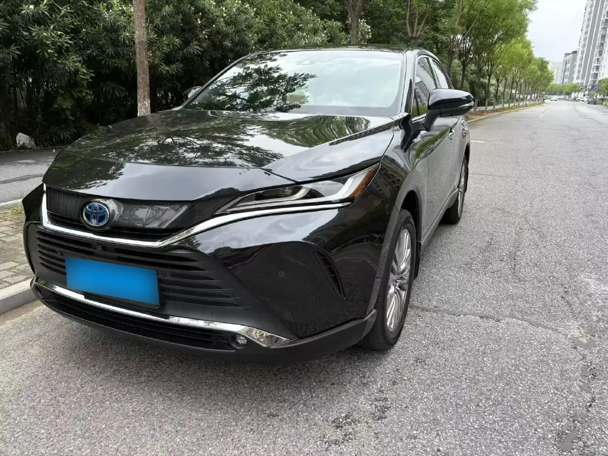2022 Toyota Harrier 2.5L 178HP L4 E-CVT Hybrid